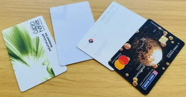 تعدادی کارت NFC