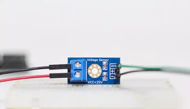 آموزش راه‌ اندازی سنسور ولتاژ با استفاده از آردوینو