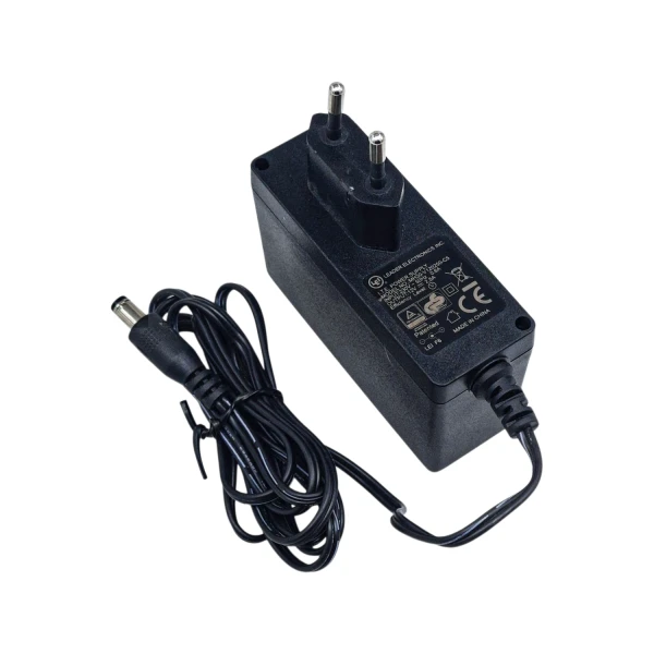 آداپتور 12 ولت 2.5 آمپر دیواری