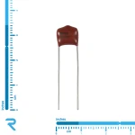 خازن 6.8 نانو فاراد 630 ولت پلی استر